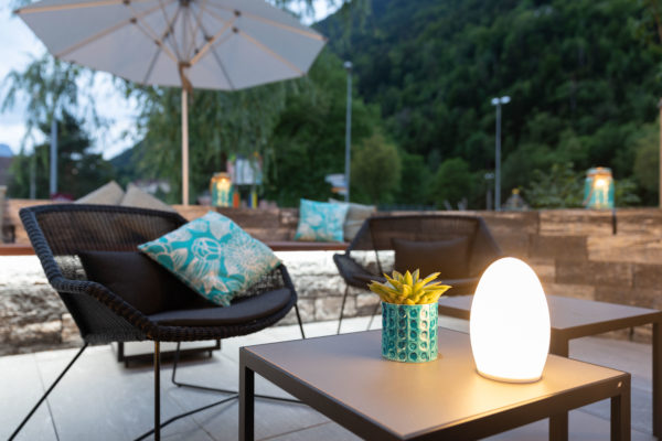 Hotel Höfli Altdorf: Neue Terrasse mit Loungebereich