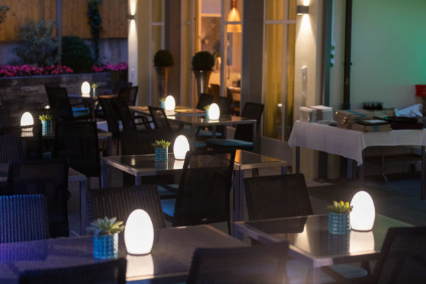 Hotel Höfli Altdorf: Neue Terrasse mit Loungebereich